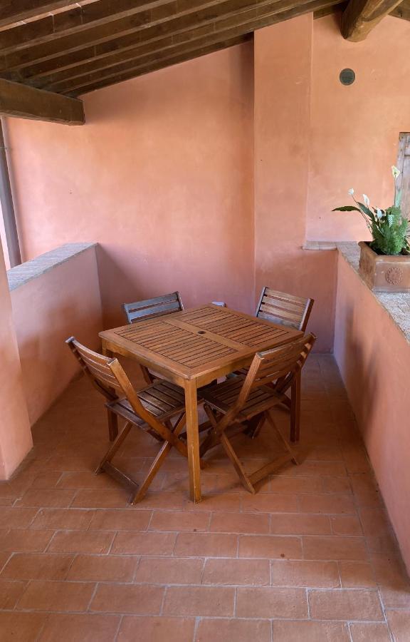 Agriturismo Podere La Casa Palaia Dış mekan fotoğraf